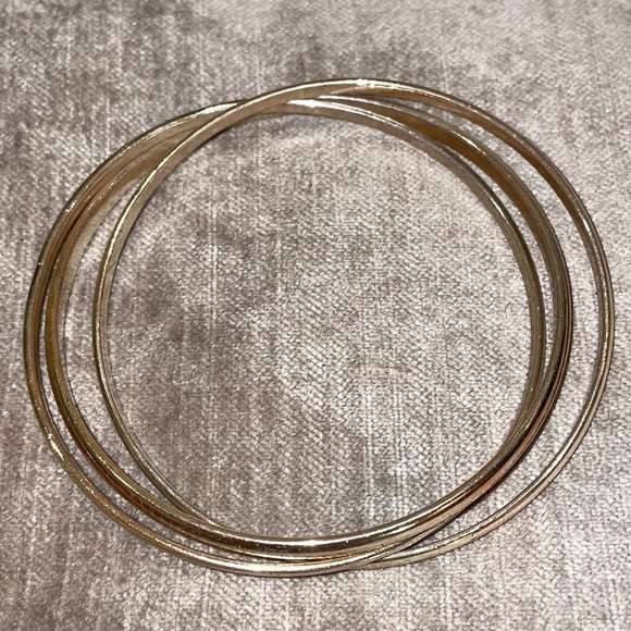 3 NRQ Attached Bangles 6” wrists - Picture 1 of 4